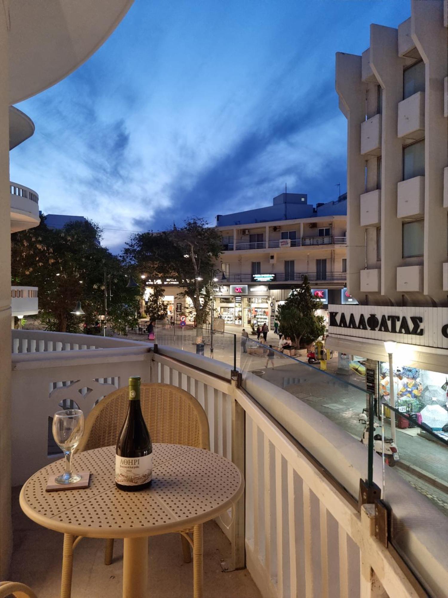 Golden City Center Suites Rhodes City Extérieur photo