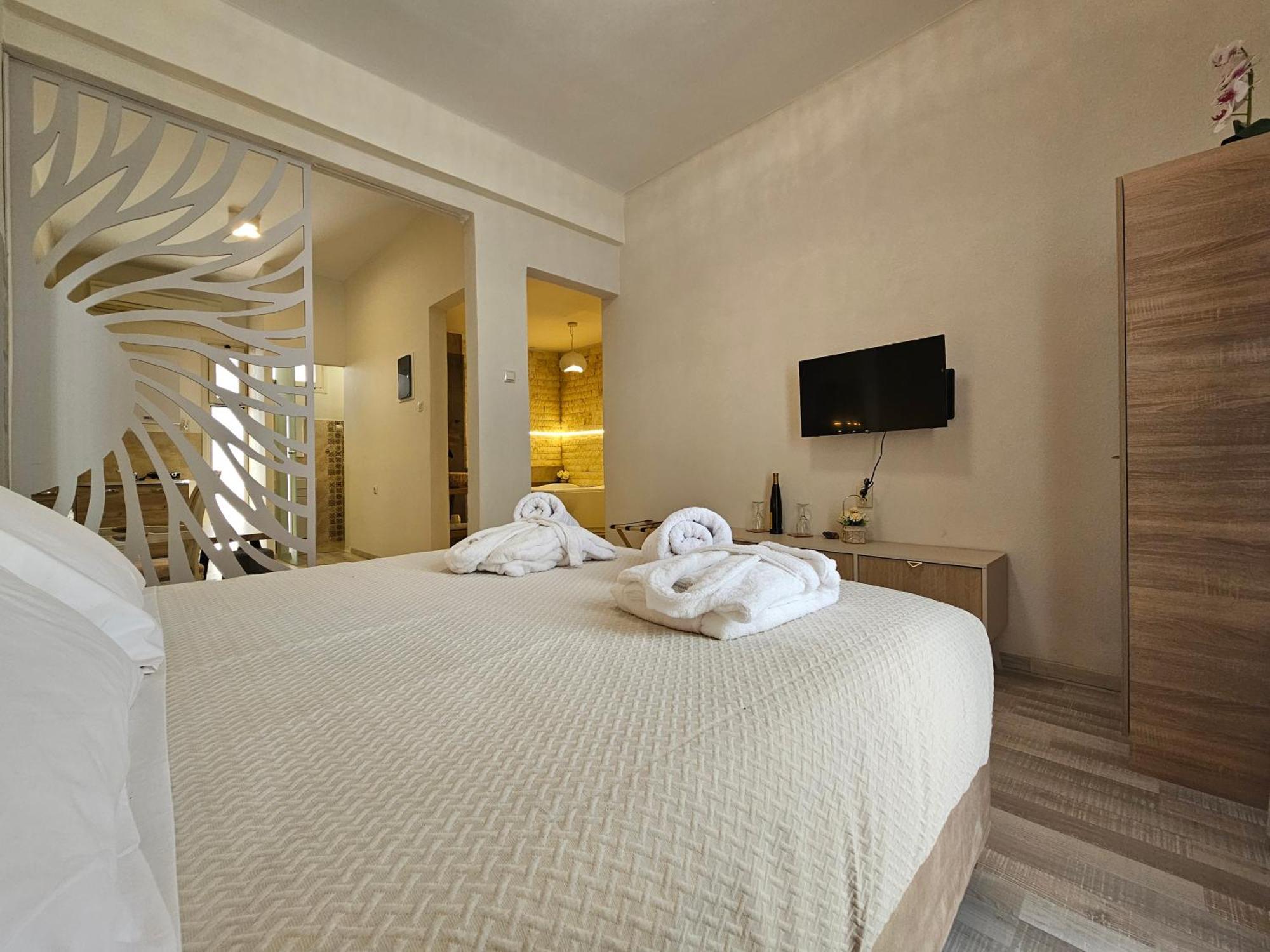 Golden City Center Suites Rhodes City Extérieur photo