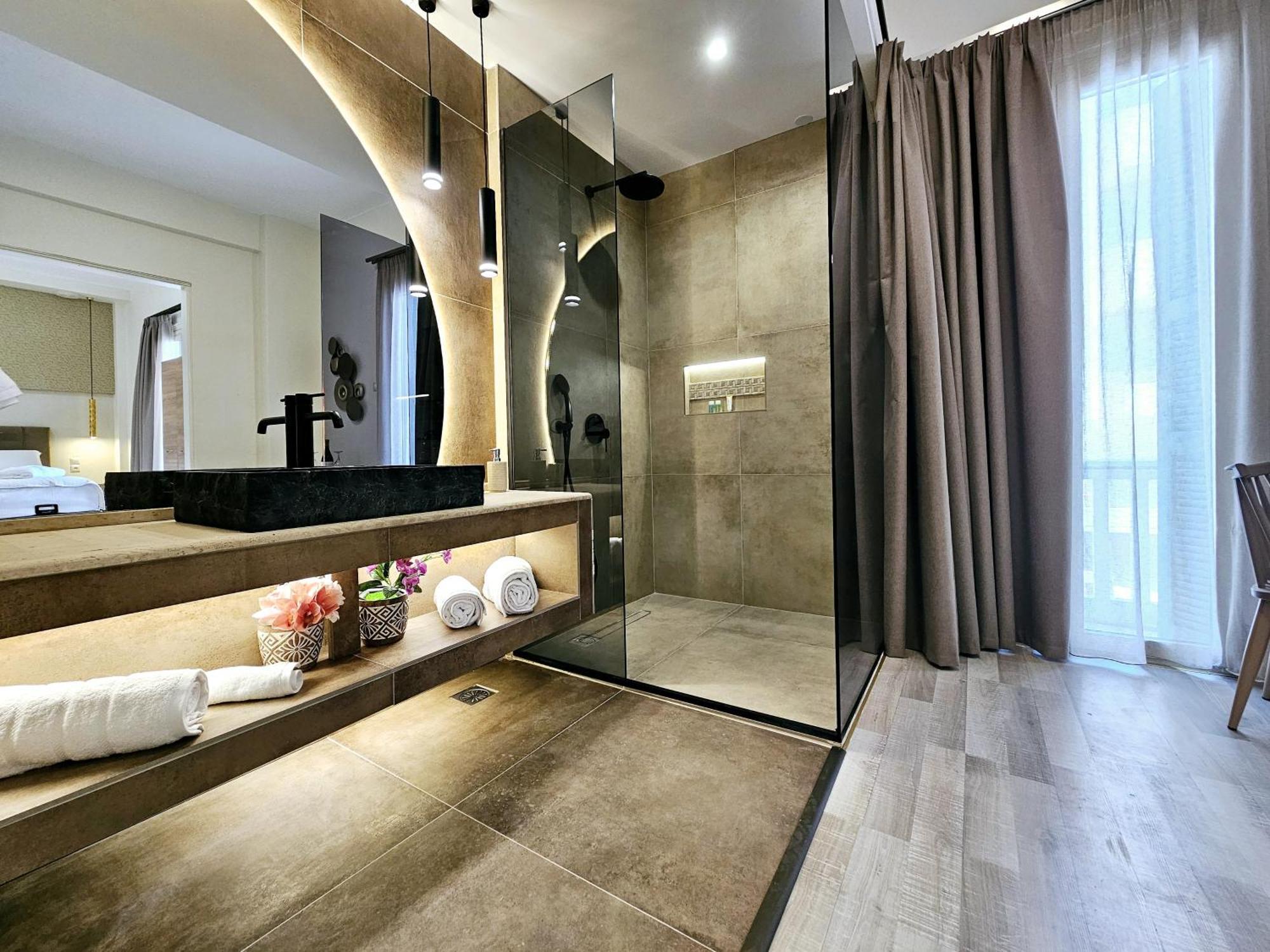 Golden City Center Suites Rhodes City Extérieur photo