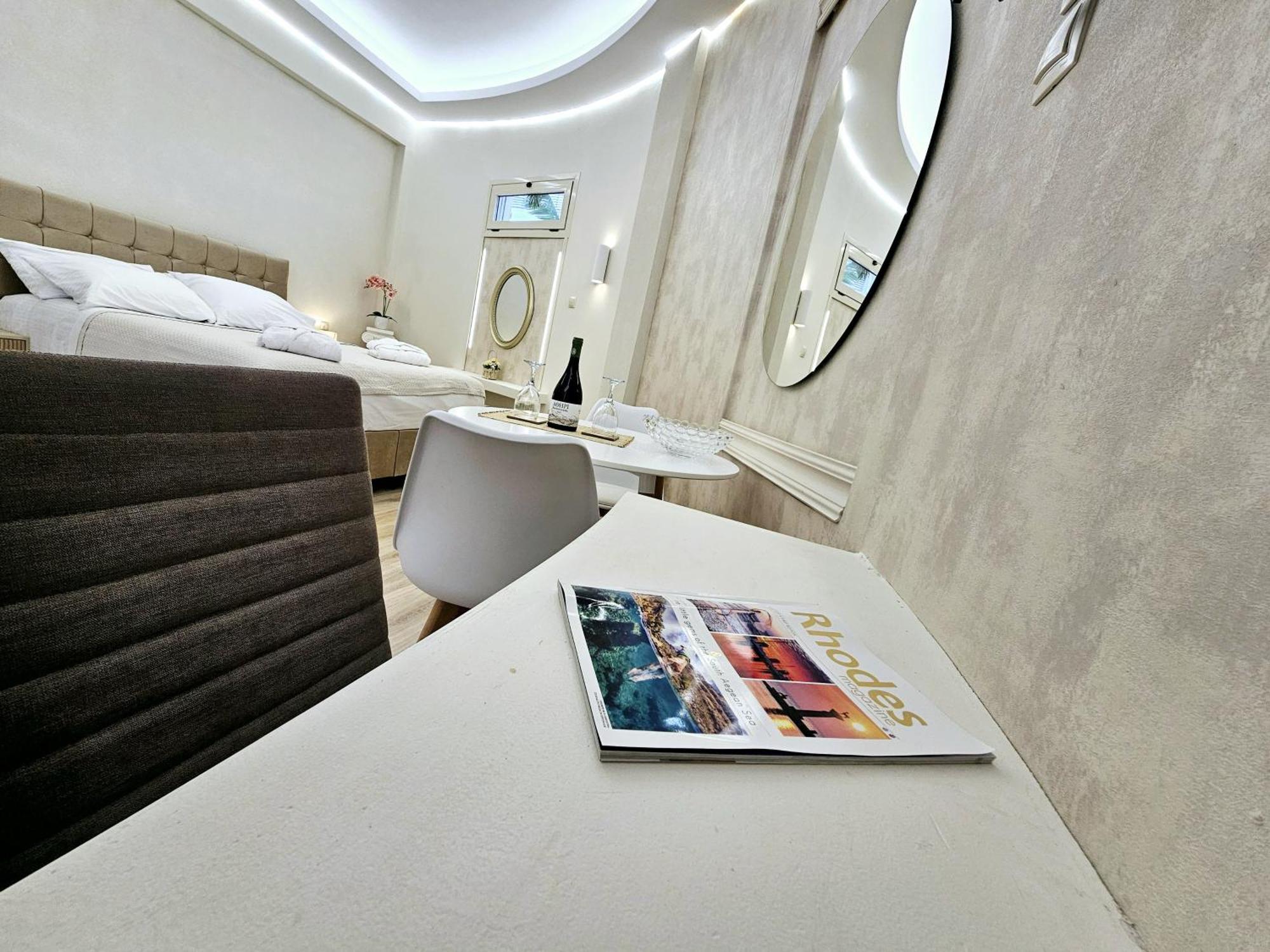 Golden City Center Suites Rhodes City Extérieur photo