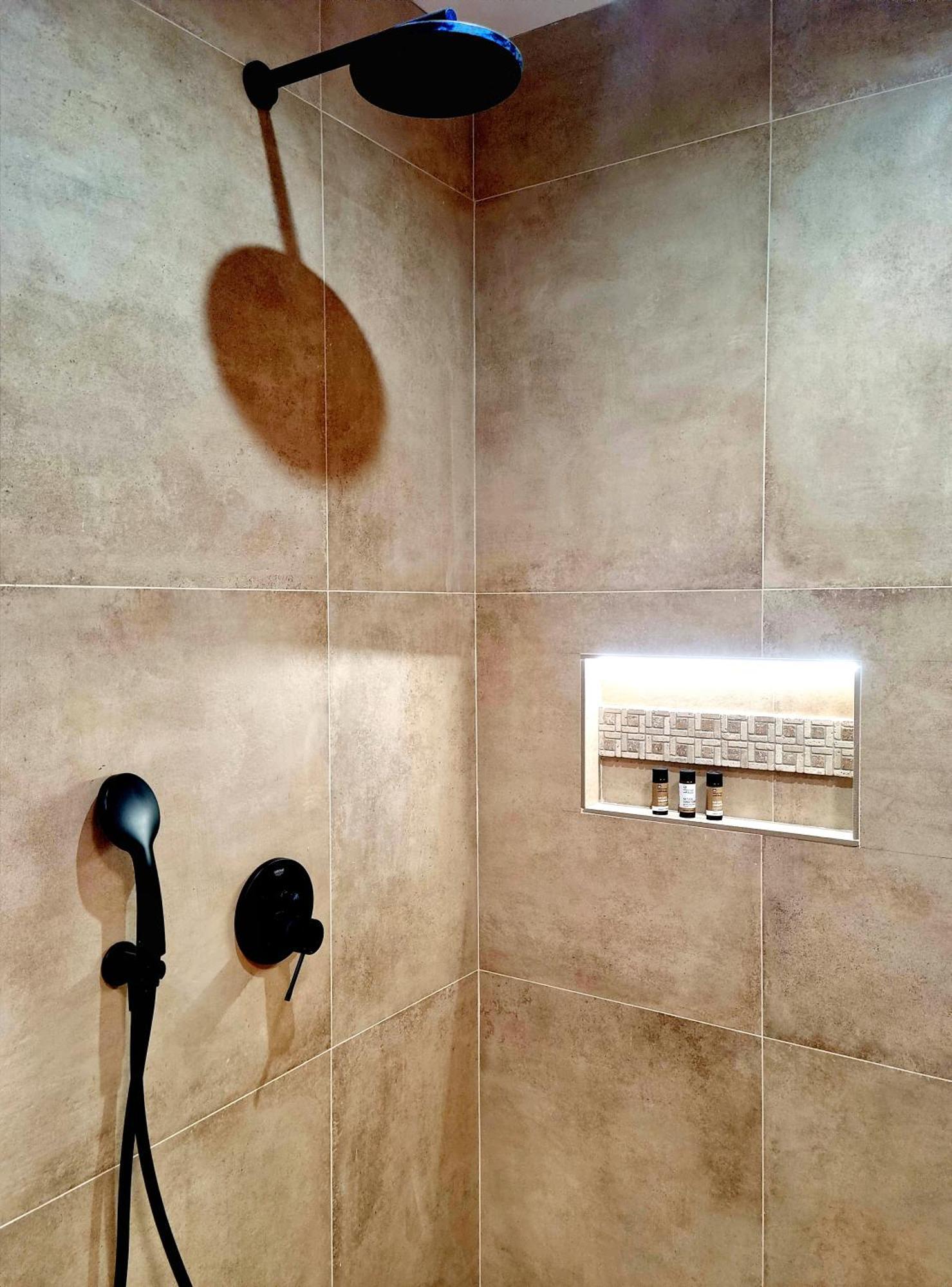 Golden City Center Suites Rhodes City Extérieur photo