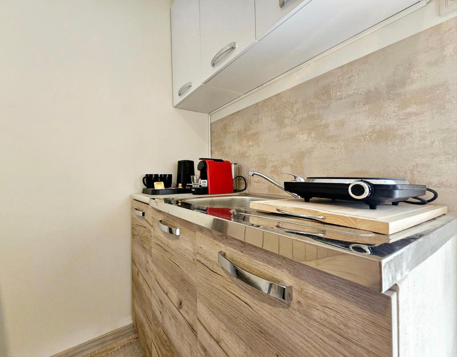 Golden City Center Suites Rhodes City Extérieur photo