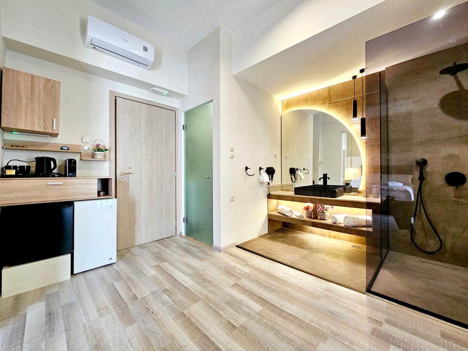 Golden City Center Suites Rhodes City Extérieur photo