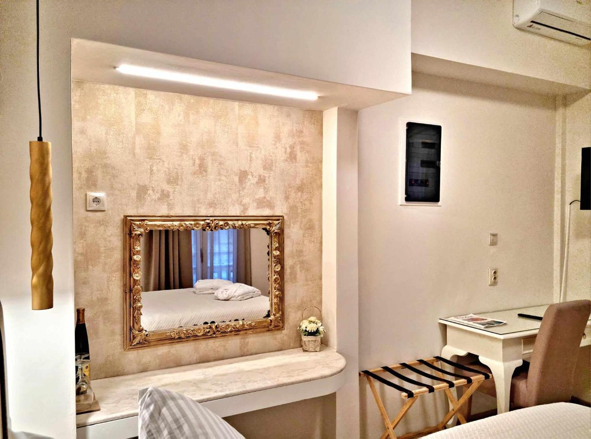 Golden City Center Suites Rhodes City Extérieur photo